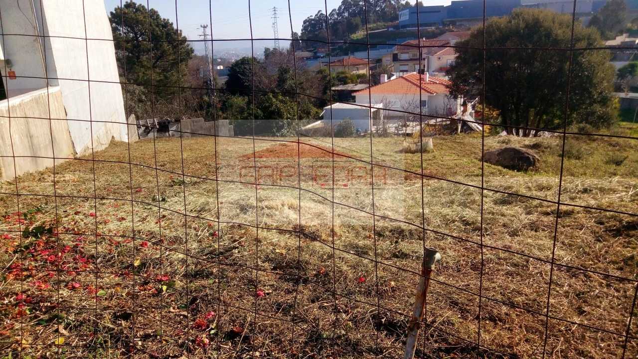 Terreno para Venda em Pedroso e Seixezelo Foto 5