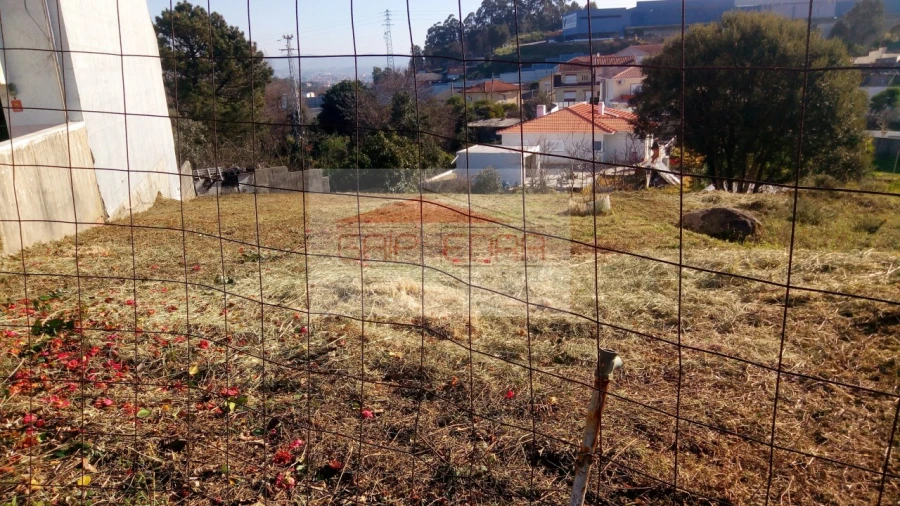 Terreno para Venda em Pedroso e Seixezelo Foto 5