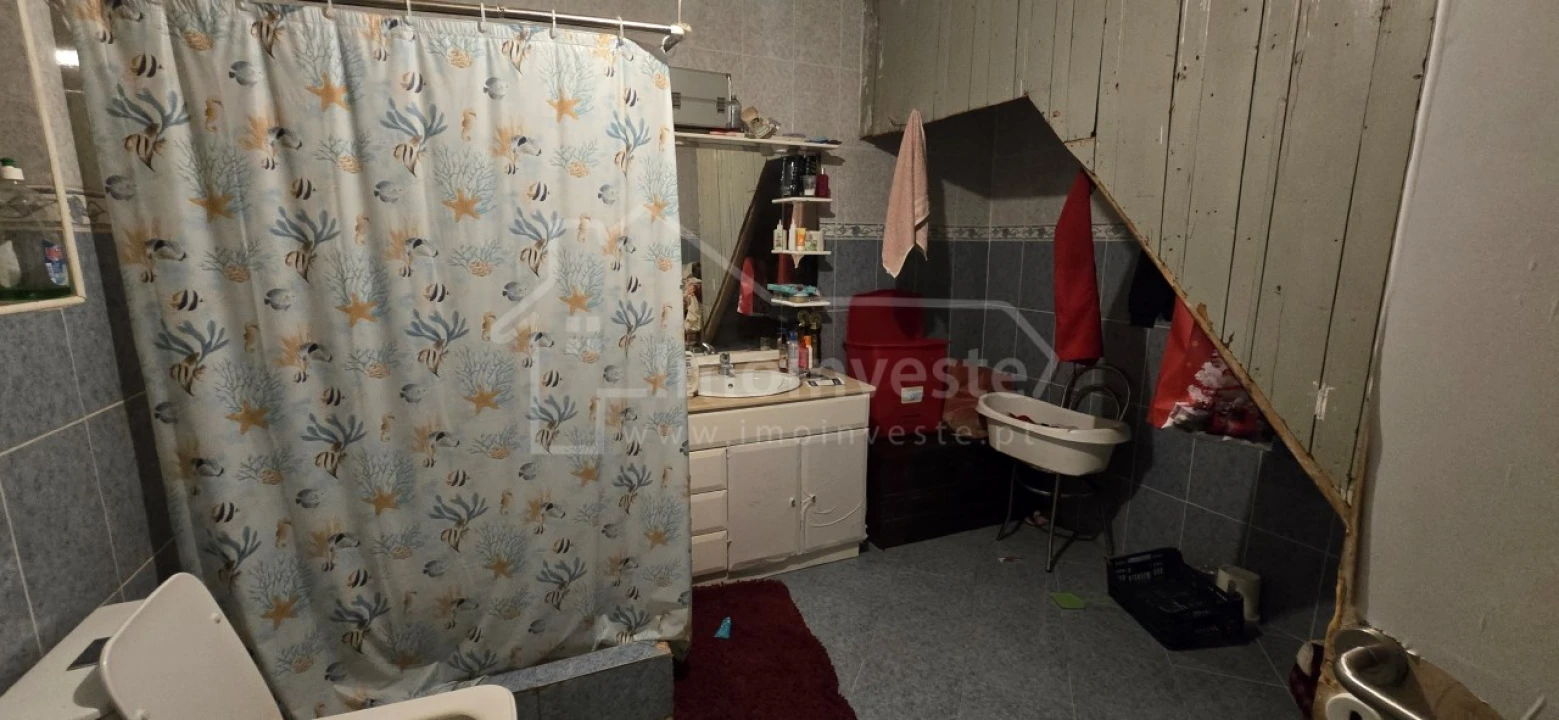Moradia T4 para Venda em Cebolais de Cima e Retaxo Foto 6