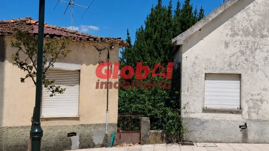 Moradia T0 para Venda em Vila Cova do Covelo/Mareco