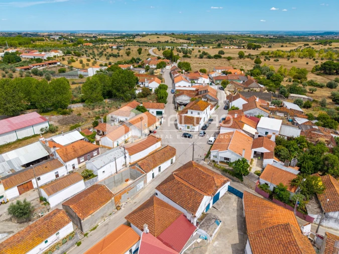Moradia T3 para Venda em Azoia de Cima e Tremês Foto 7