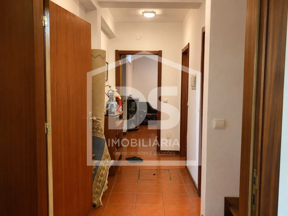 Moradia T4 para Venda em Peso da Régua e Godim Foto 9