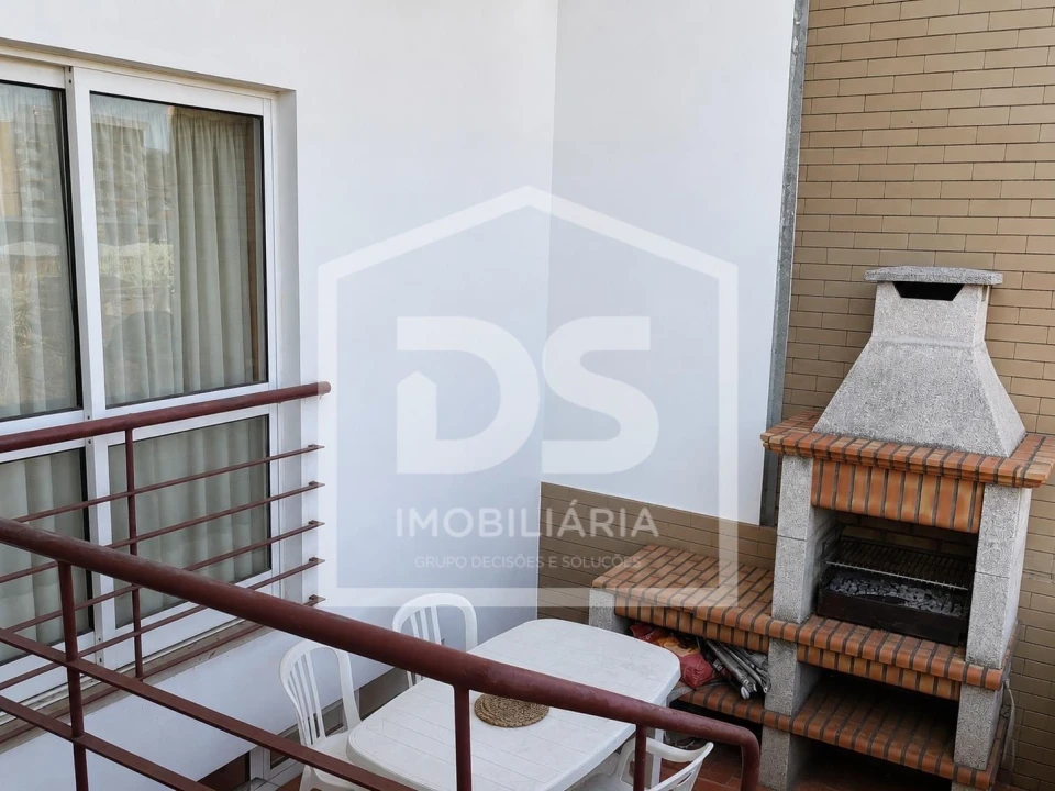 Moradia T4 para Venda em Peso da Régua e Godim Foto 2