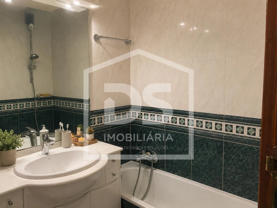 Moradia T4 para Venda em Peso da Régua e Godim Foto 4