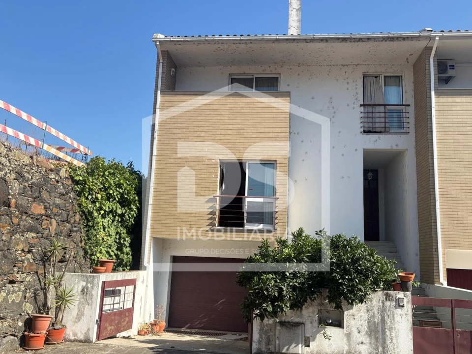 Moradia T4 para Venda em Peso da Régua e Godim Foto 32