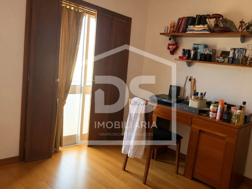 Moradia T4 para Venda em Peso da Régua e Godim Foto 30