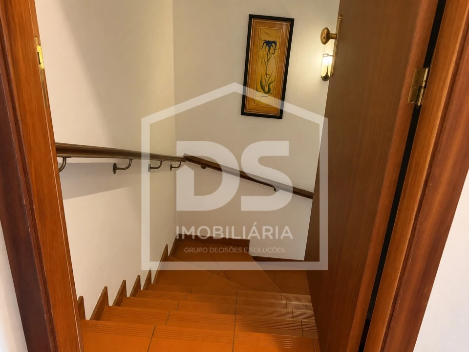 Moradia T4 para Venda em Peso da Régua e Godim Foto 8