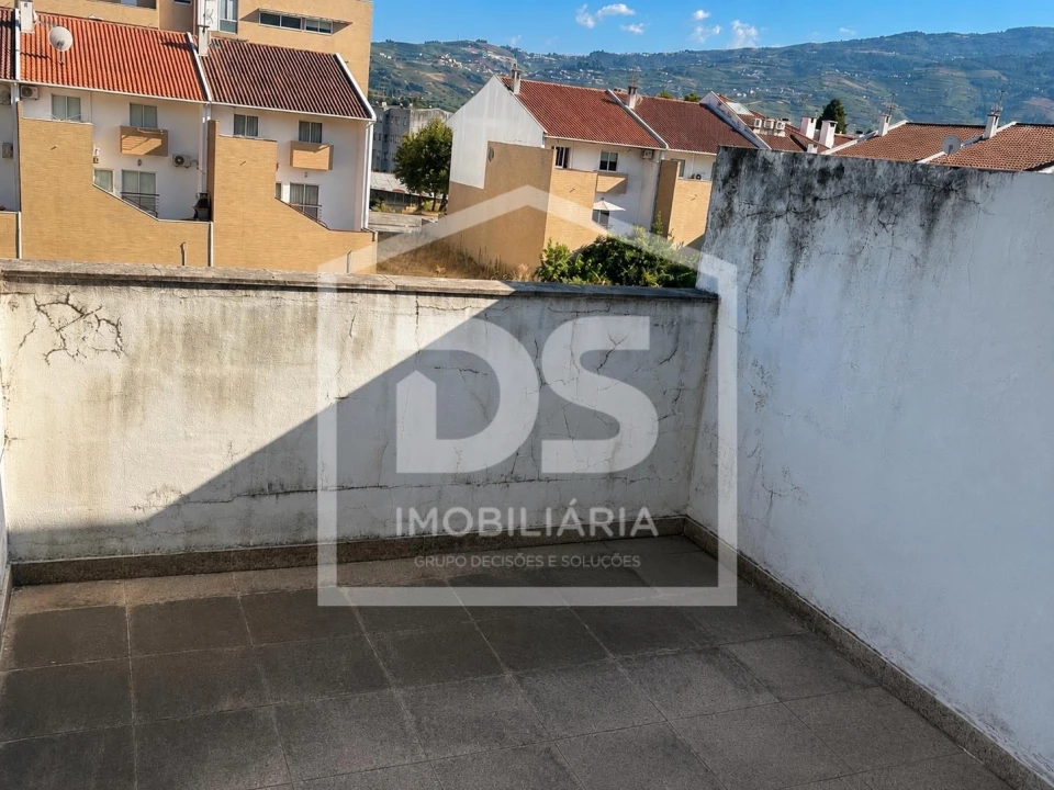 Moradia T4 para Venda em Peso da Régua e Godim Foto 15