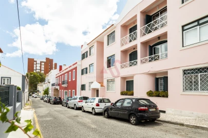 Apartamento T2 para Arrendamento em Cascais e Estoril