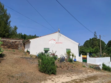Moradia T4 para Venda em Reguengo e São Julião