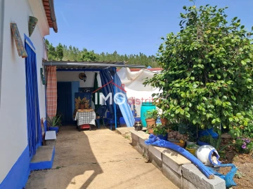 Moradia T4 para Venda em Reguengo e São Julião