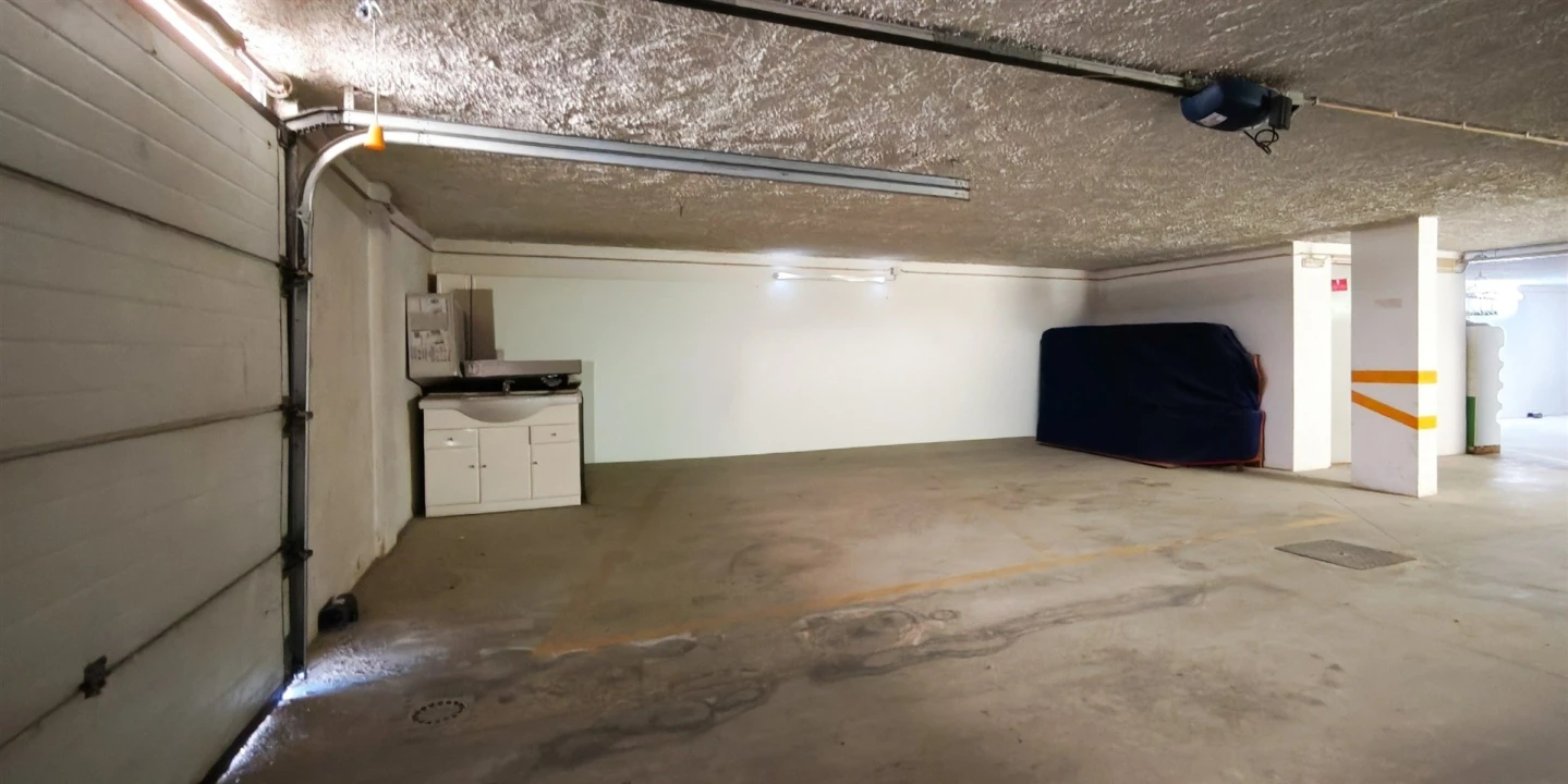 Apartamento T2 para Venda em Guia Foto 39