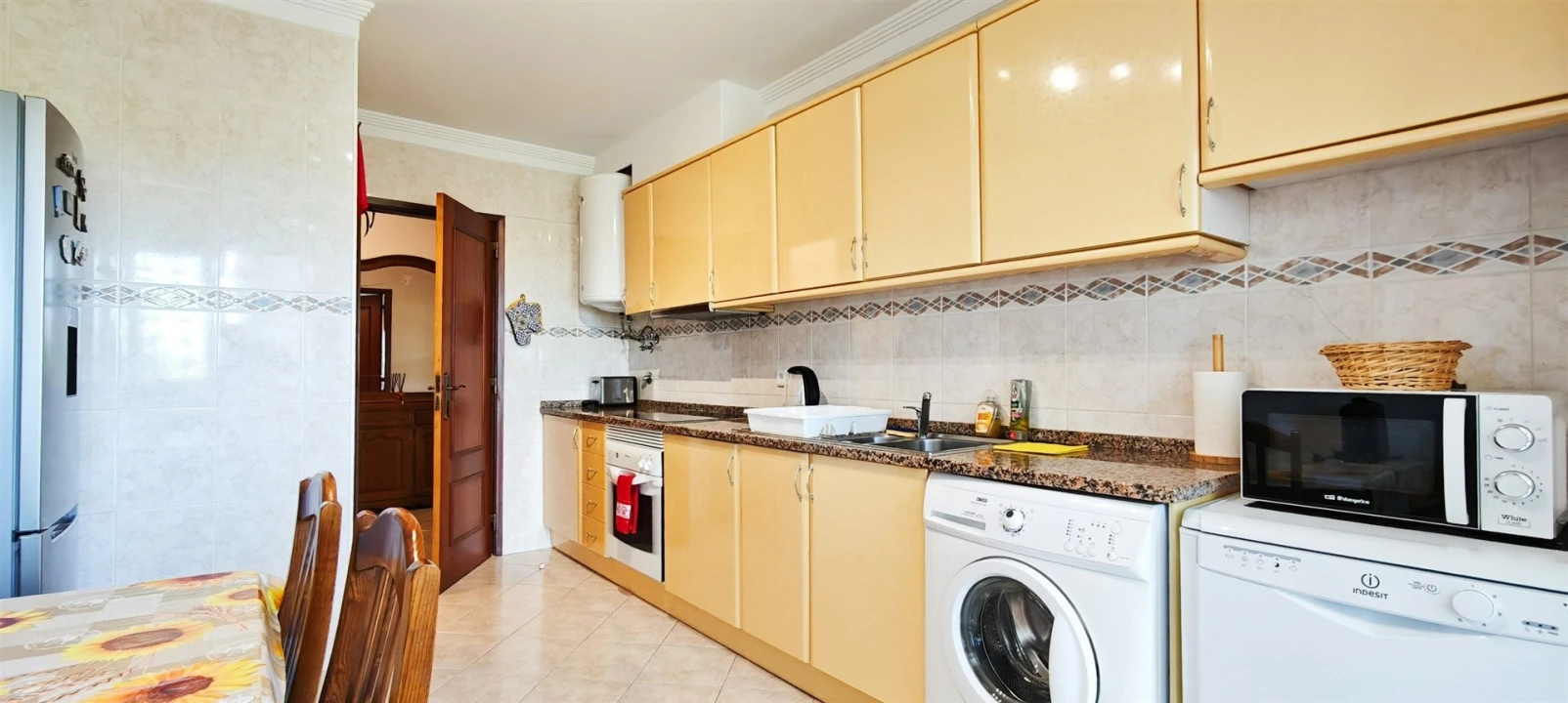 Apartamento T2 para Venda em Guia Foto 13