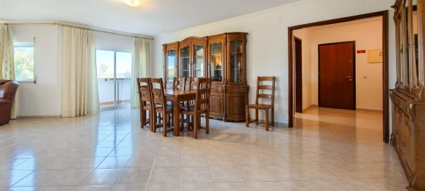 Apartamento T2 para Venda em Guia
