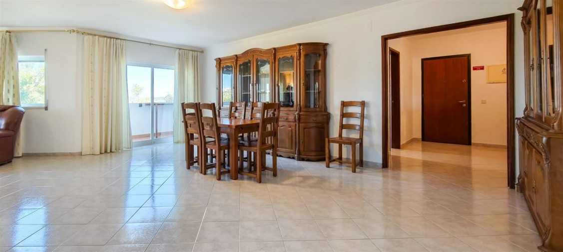 Apartamento T2 para Venda em Guia Foto 6
