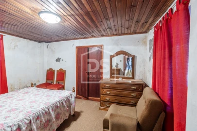 Moradia T3 para Venda em Souselo