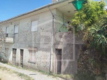 Moradia T2 para Venda em Cinfães