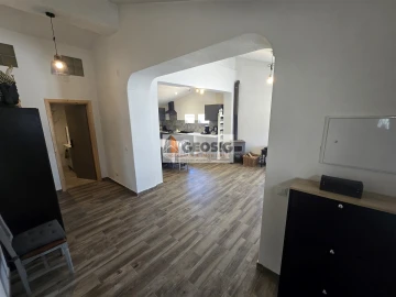 Moradia T2 para Venda em São Barnabe
