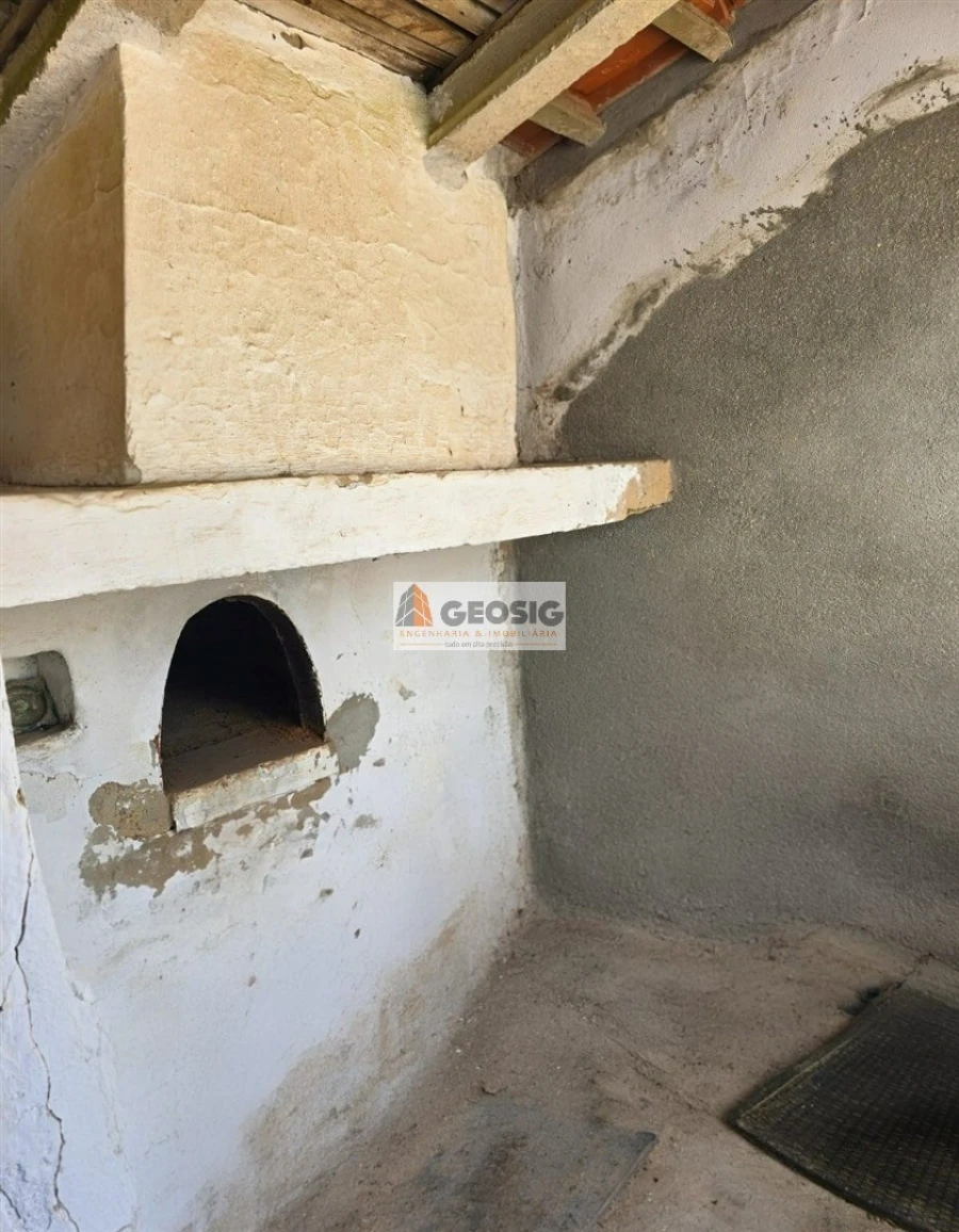 Moradia T2 para Venda em São Barnabe Foto 23