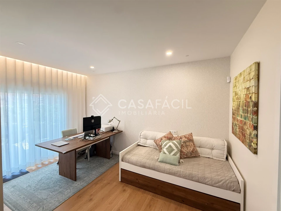 Apartamento T4 para Venda em Alcochete Foto 10