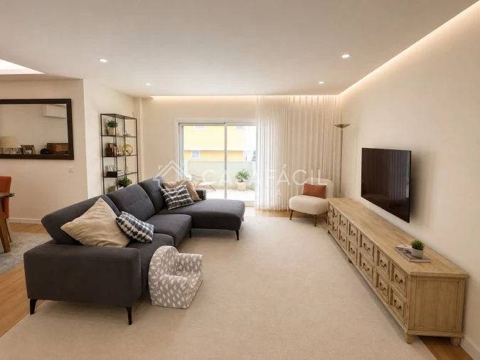Apartamento T4 para Venda em Alcochete Foto 7