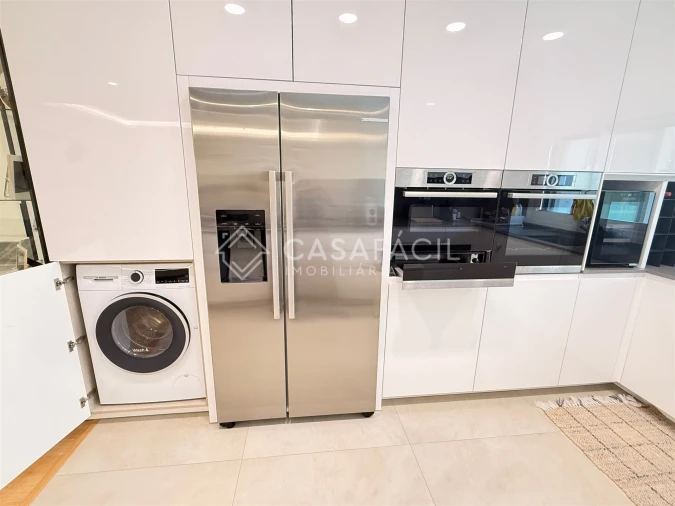 Apartamento T4 para Venda em Alcochete Foto 6