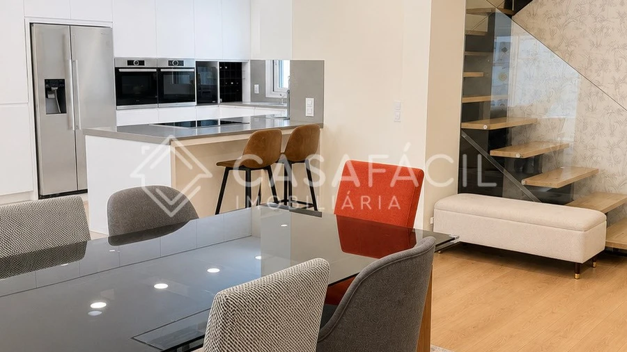 Apartamento T4 para Venda em Alcochete