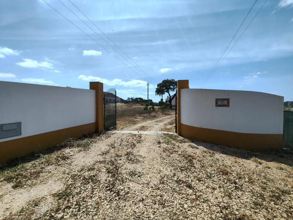 Moradia T1 para Arrendamento em Asseiceira Foto 11
