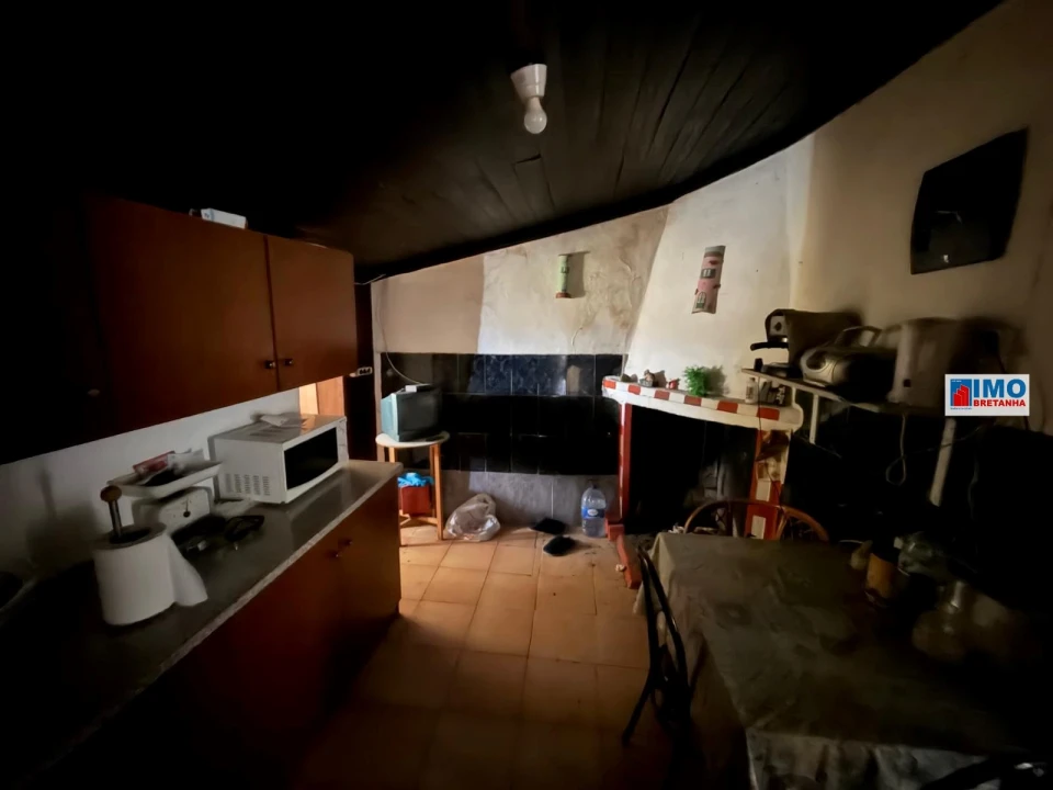 Moradia T3 para Arrendamento em Póvoa de Rio de Moinhos e Cafede Foto 9