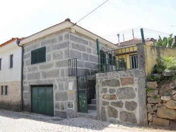 Moradia T2 para Venda em Figueiró (Santiago e Santa Cristina)