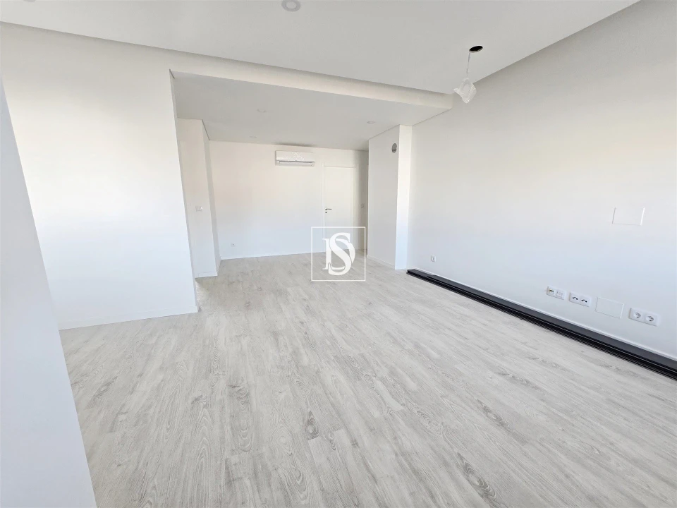Apartamento T2 para Venda em Seixal, Arrentela e Aldeia de Paio Pires Foto 30