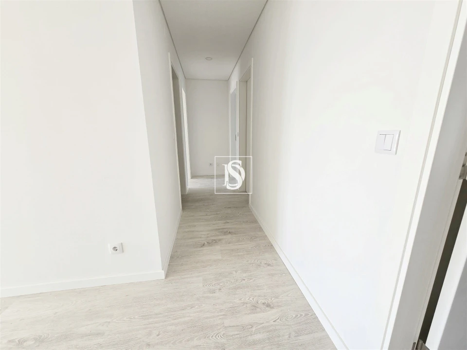 Apartamento T2 para Venda em Seixal, Arrentela e Aldeia de Paio Pires Foto 23