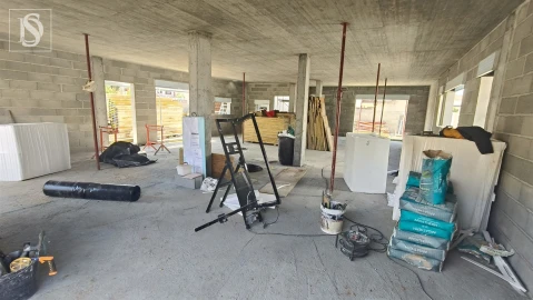 Moradia T3 para Venda em Nossa Sra de Fatima