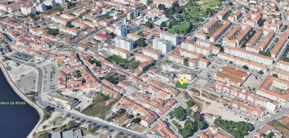 Terreno para Venda em Moita