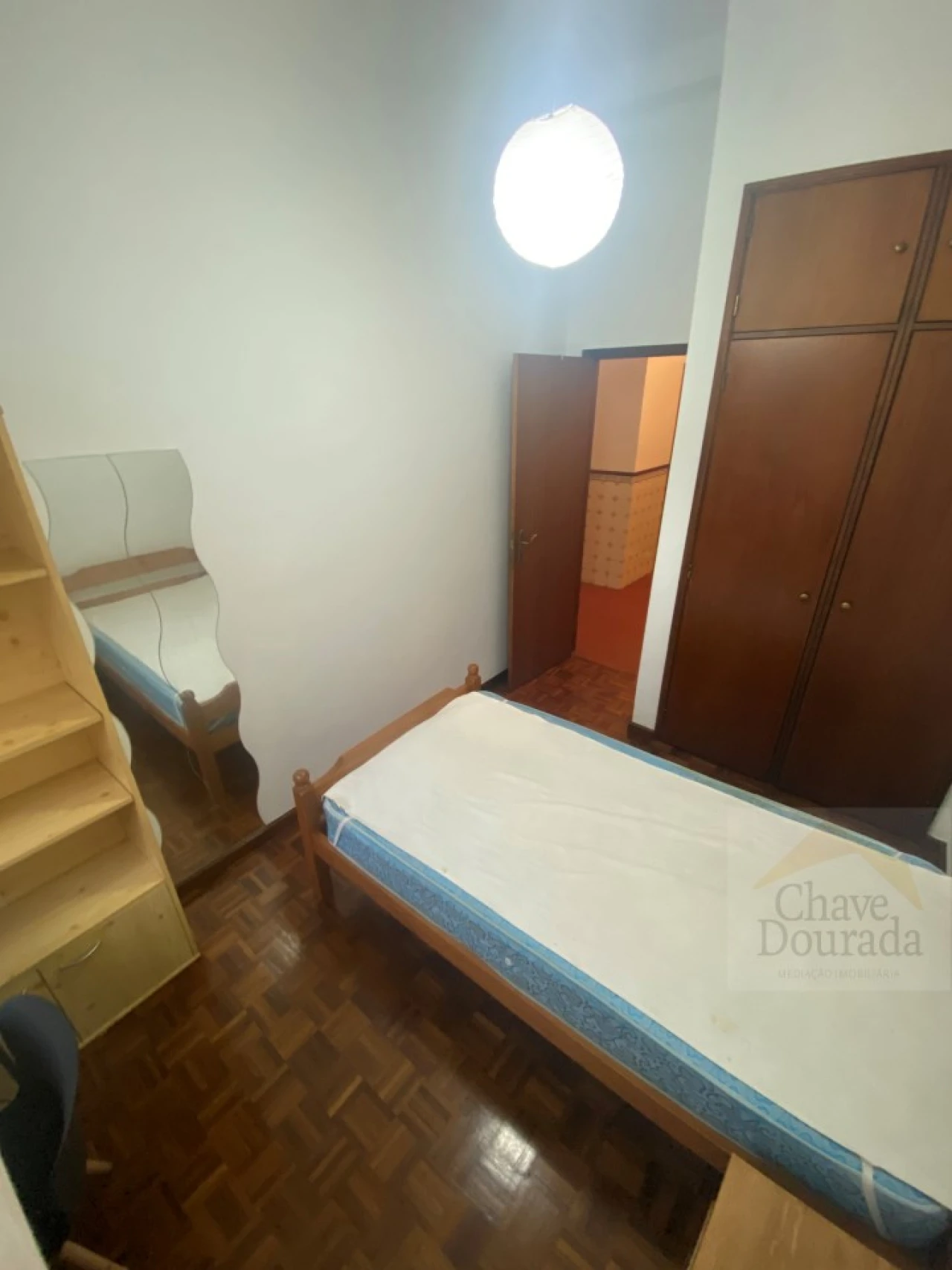 Apartamento T2 para Arrendamento em Sé Nova, Santa Cruz, Almedina e São Bartolomeu Foto 7