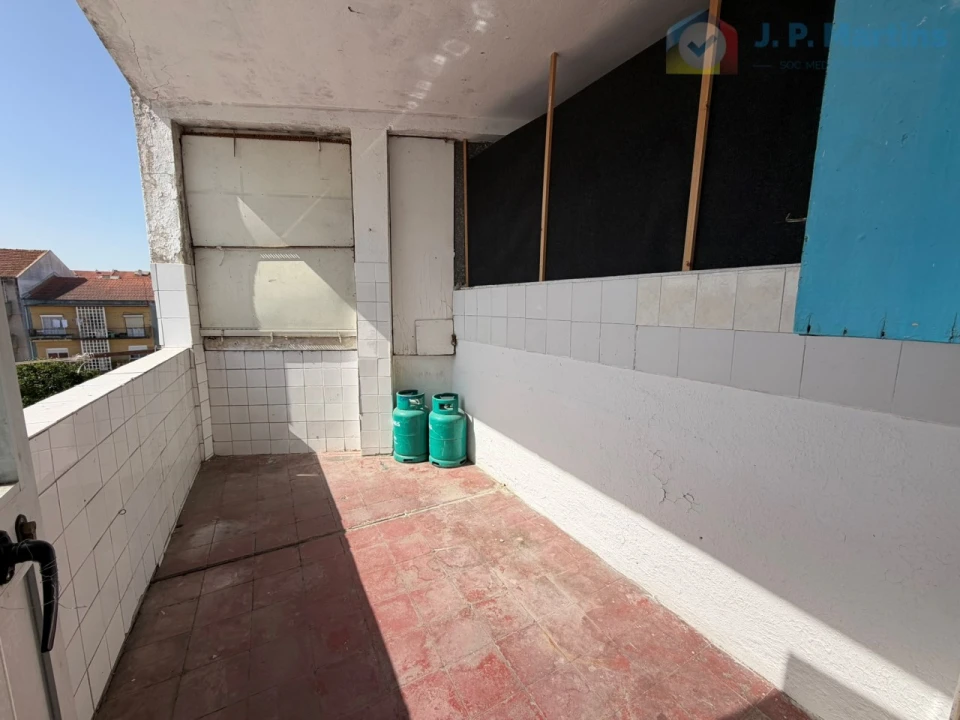 Apartamento T2 para Venda em Baixa da Banheira e Vale da Amoreira Foto 3