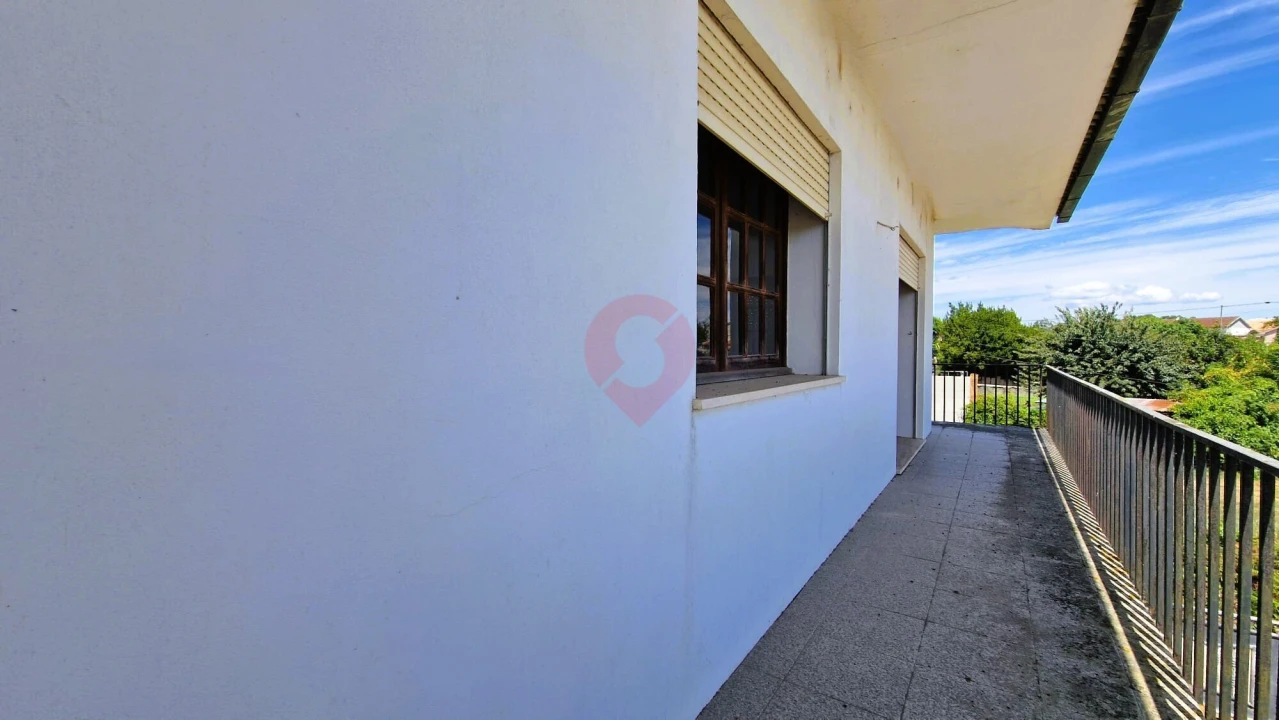 Apartamento T3 para Venda em Monção e Troviscoso Foto 1