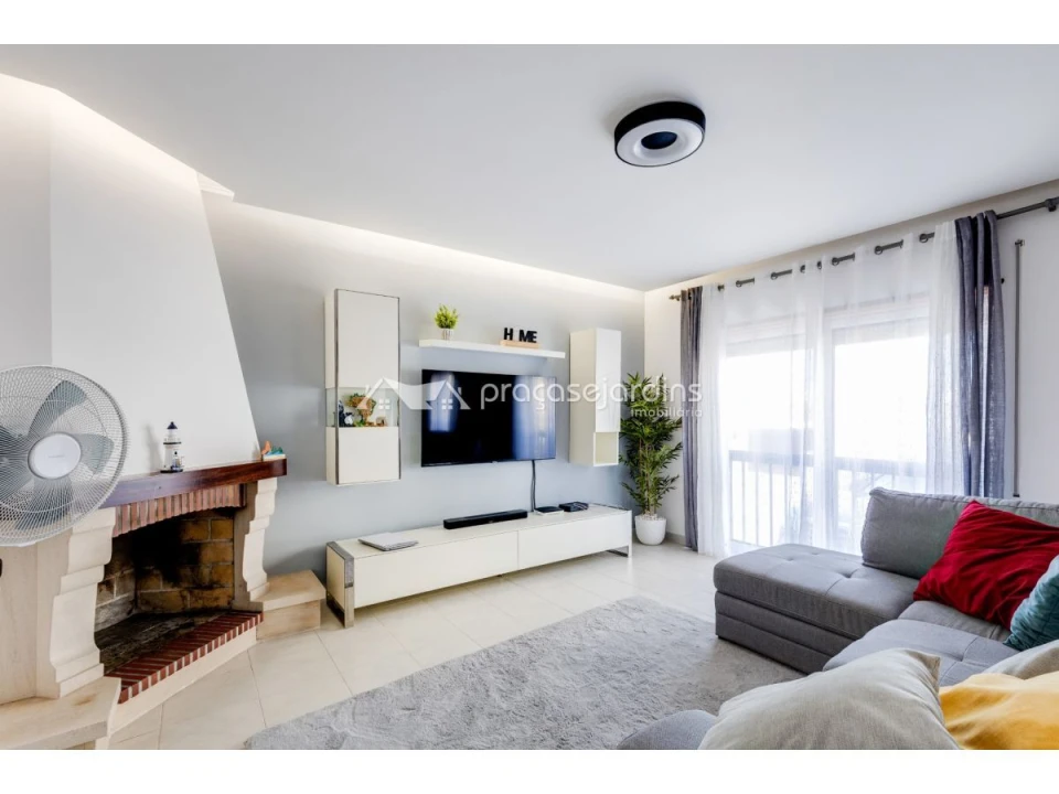 Apartamento T3 para Venda em Coimbrão Foto 5