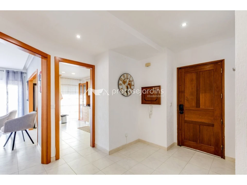 Apartamento T3 para Venda em Coimbrão Foto 17