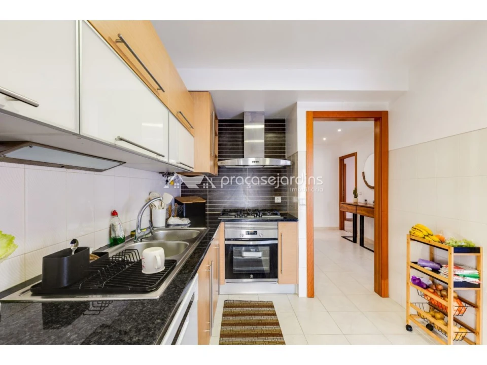 Apartamento T3 para Venda em Coimbrão Foto 2