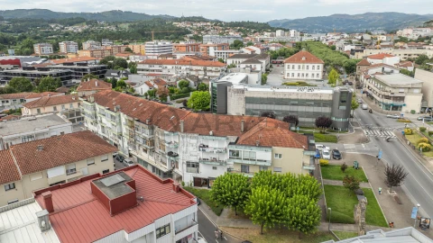 Apartamento T2 para Venda em Vila Verde e Barbudo