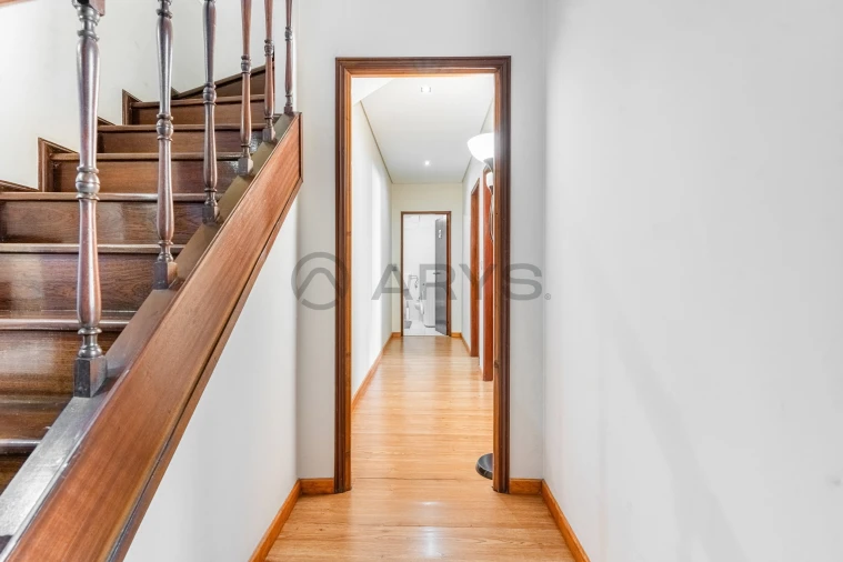 Apartamento T2 para Venda em Vila Verde e Barbudo Foto 9
