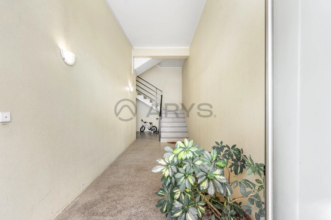 Apartamento T2 para Venda em Vila Verde e Barbudo Foto 6