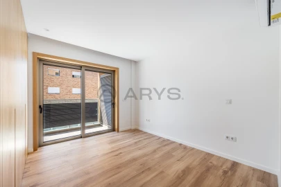 Apartamento T2 para Venda em Real, Dume e Semelhe
