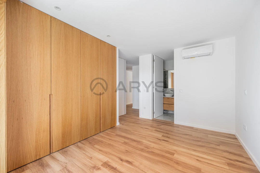 Apartamento T2 para Venda em Real, Dume e Semelhe Foto 19