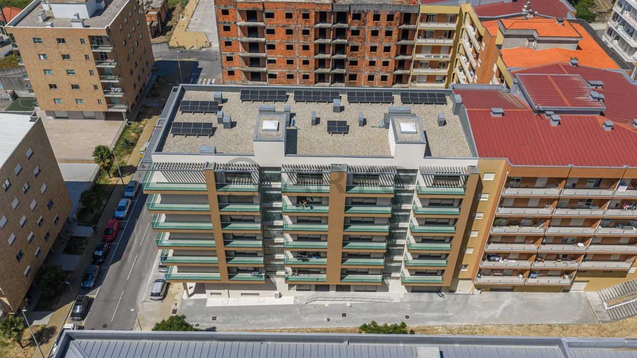 Apartamento T2 para Venda em Real, Dume e Semelhe Foto 9