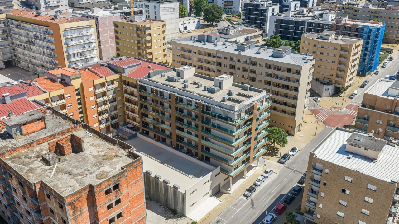 Apartamento T2 para Venda em Real, Dume e Semelhe Foto 7