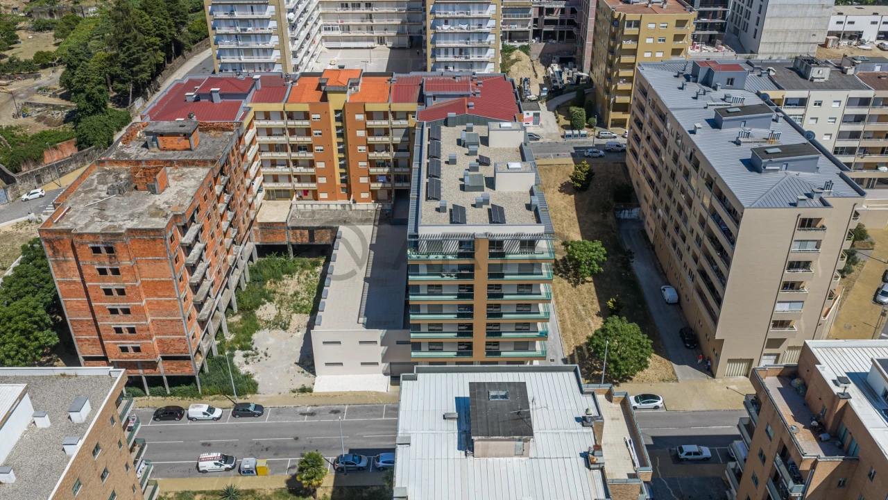 Apartamento T2 para Venda em Real, Dume e Semelhe Foto 6
