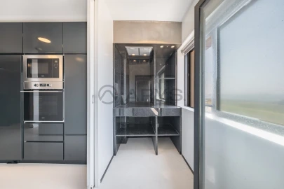 Apartamento T3 para Venda em Aver-O-Mar, Amorim e Terroso
