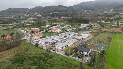 Moradia T3 para Venda em Ferreiros, Prozelo e Besteiros